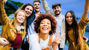 Decifrare la Gen Z: Qual è il Brand di Moda Più Amato dalla Generazione Z?